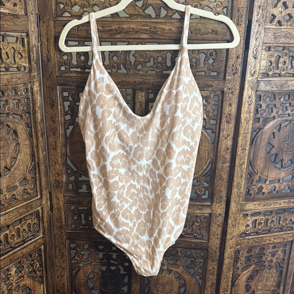 Aerie Tan and White One Piece Cheeky Swimsuit Classic Design